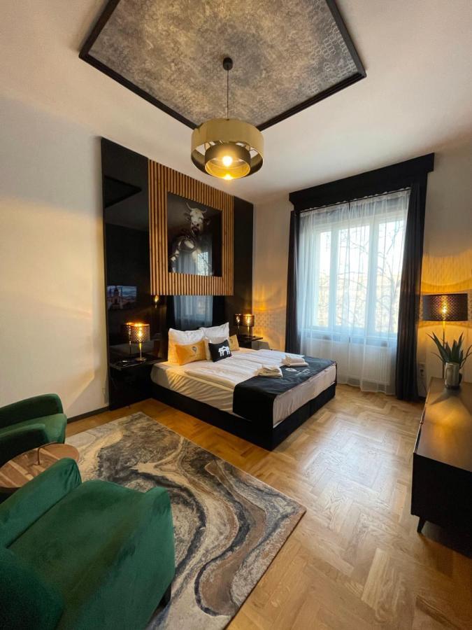Grand Superior Apartment Annex