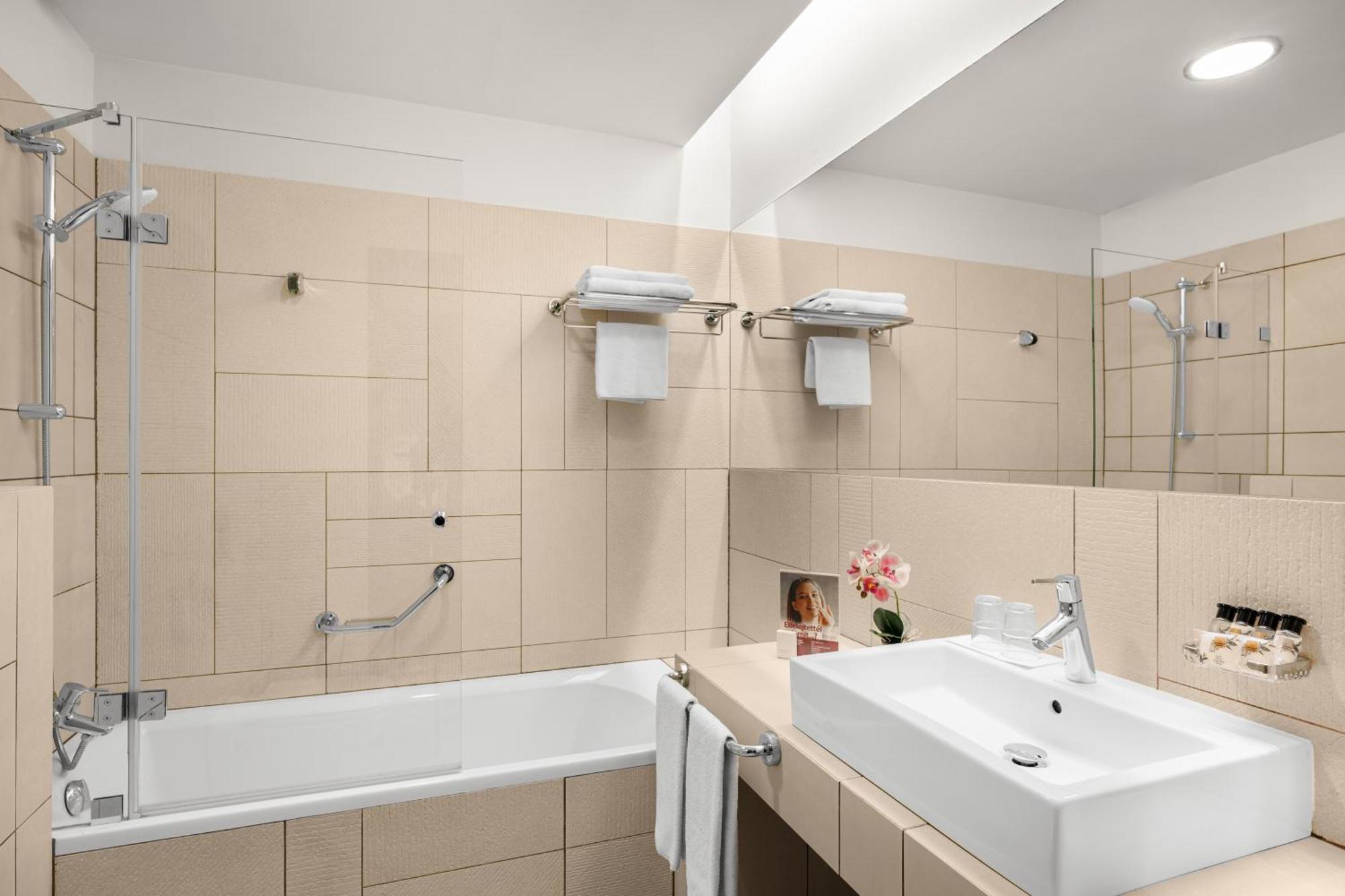 Duplex Twin Room,1765176998:JPEG