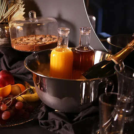 Noble Boutique Hotel - Adults Only-2